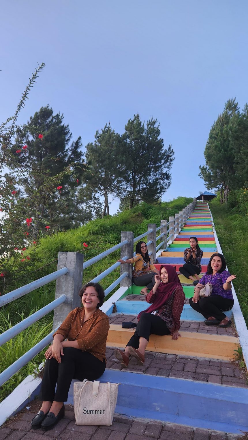 Pesona Wisata Tara Bunga